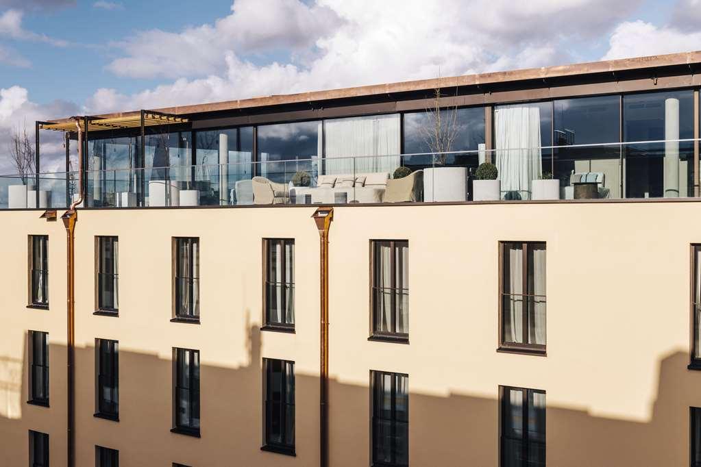 فندق بايريشر هوف ميونيخ المظهر الخارجي الصورة The rooftop of the hotel