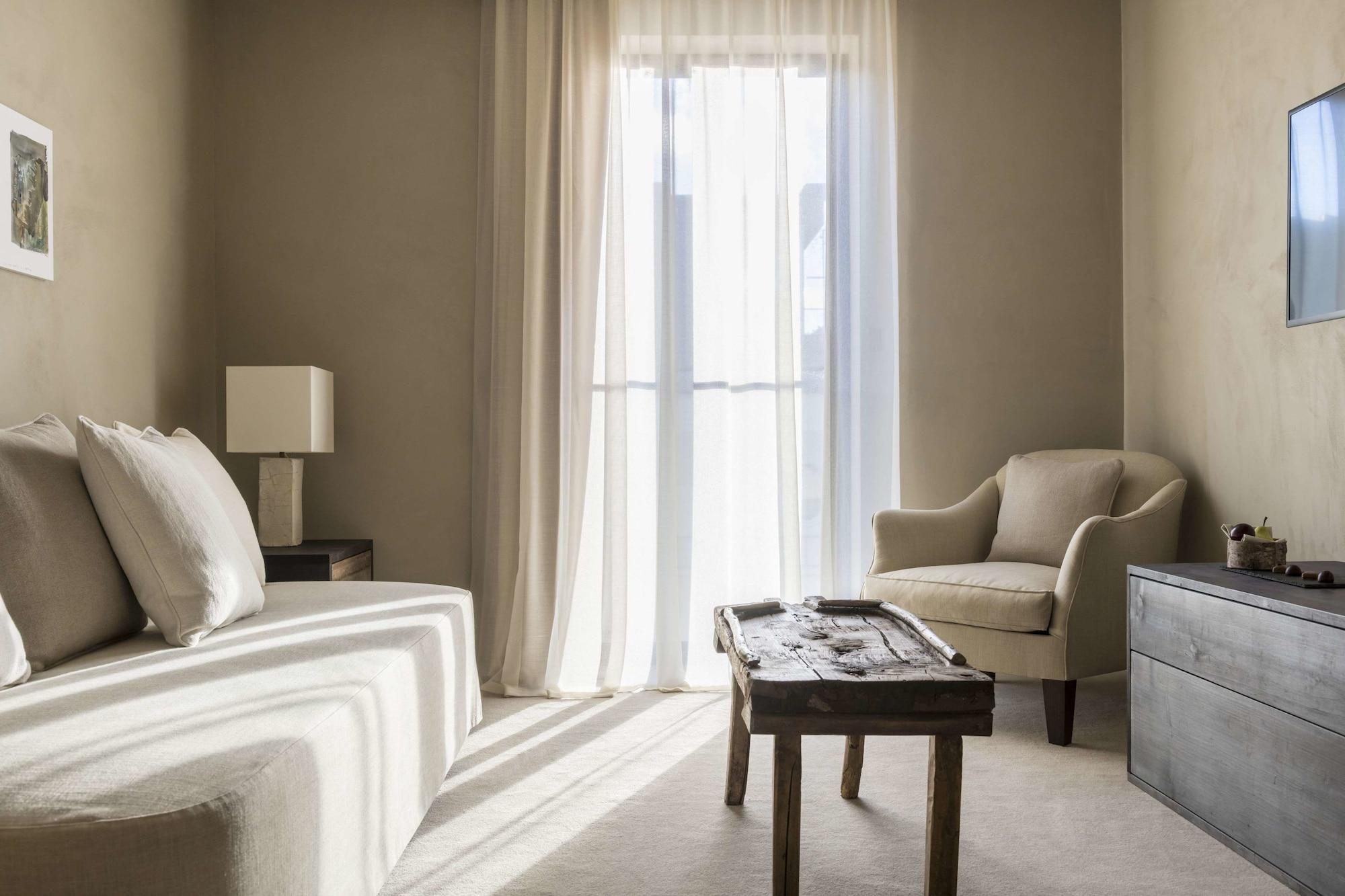 فندق بايريشر هوف ميونيخ المظهر الخارجي الصورة A room at the hotel