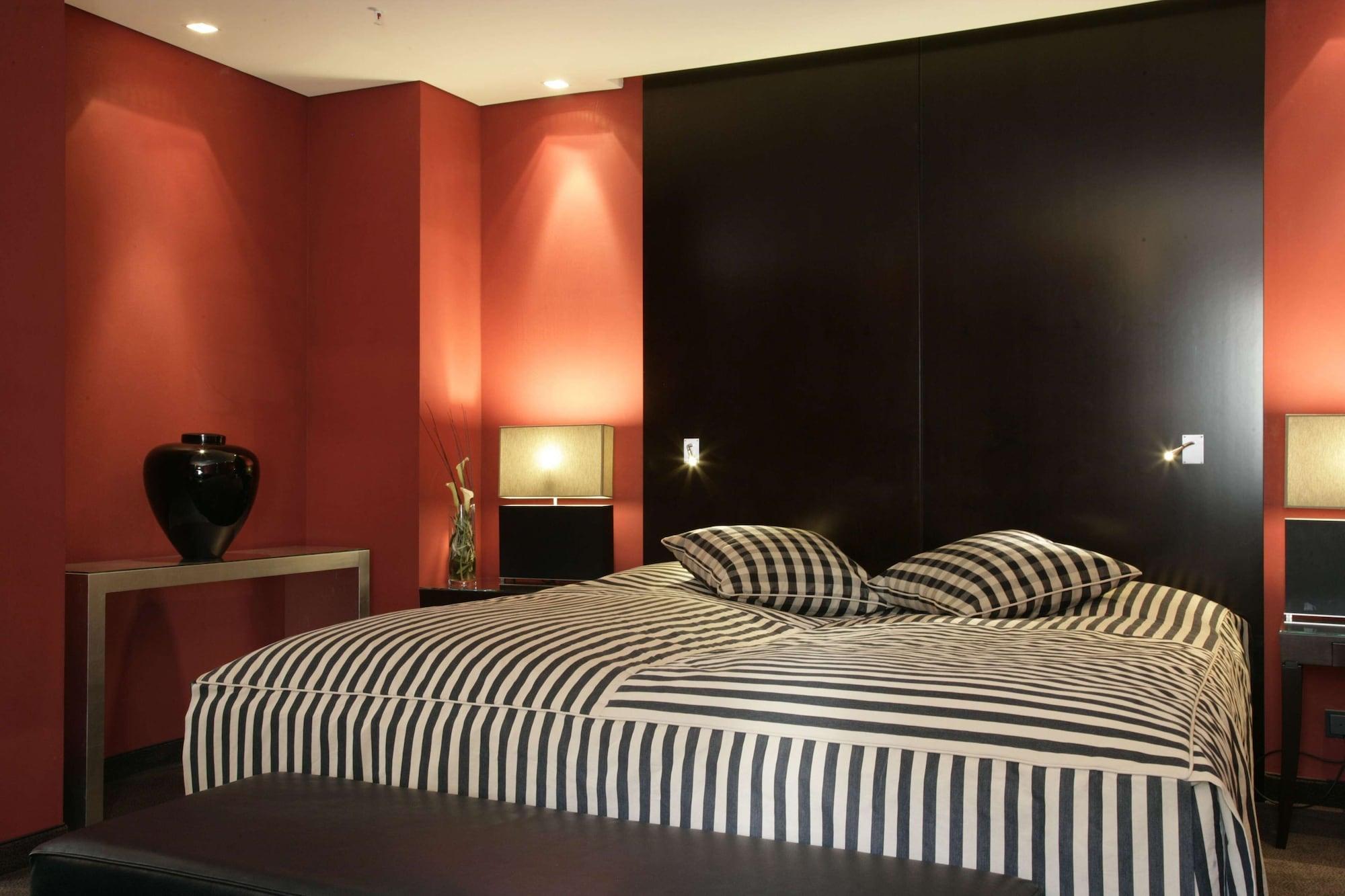 فندق بايريشر هوف ميونيخ المظهر الخارجي الصورة A bedroom